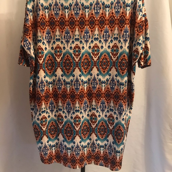LulaRoe Patterned Top - Picture 4 of 6